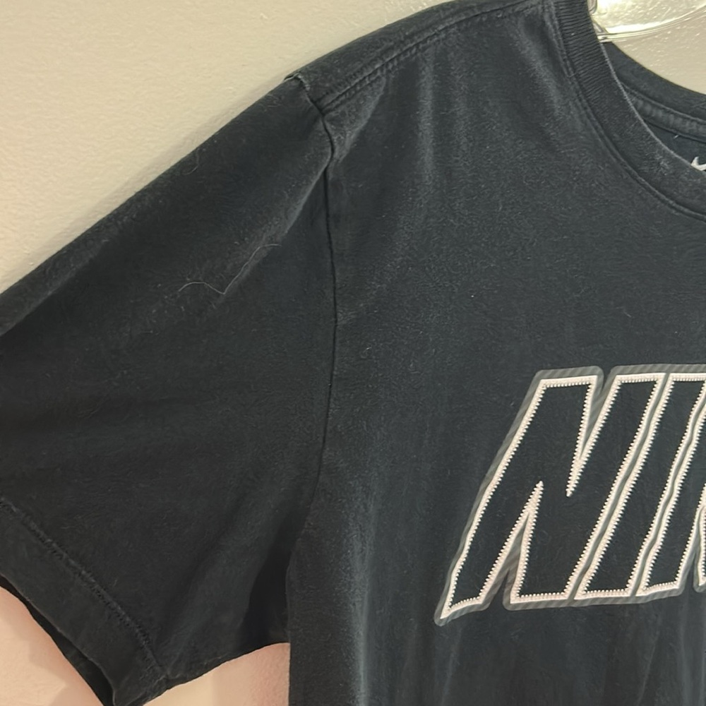 Classic Nike “The Tee” Bold Lettering Black T-Shirt Size Medium. 100% Cotton - Picture 4 of 7